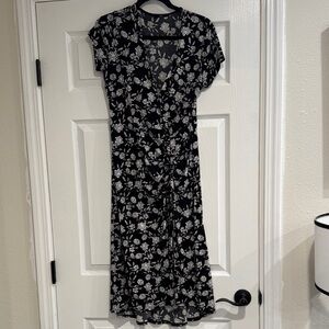 Tua Black and White Floral Midi Maternity Dress